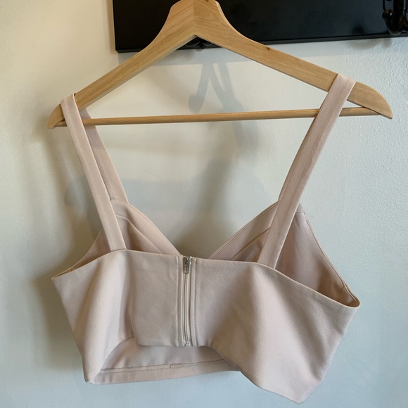 Aritzia Talula Lincoln Bra Top - Picture 6 of 9